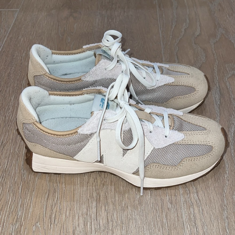 New balance sneakers 👟